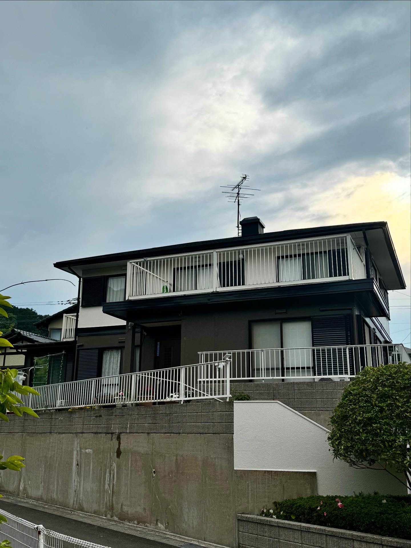 71DD60CA-83A1-4EB9-B2BE-B5F424EEC3D0